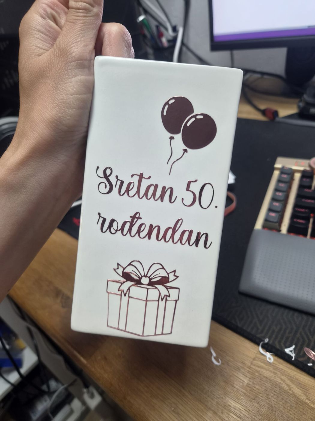 Personalisiertes Keramikgeschenk zum 50. Geburtstag